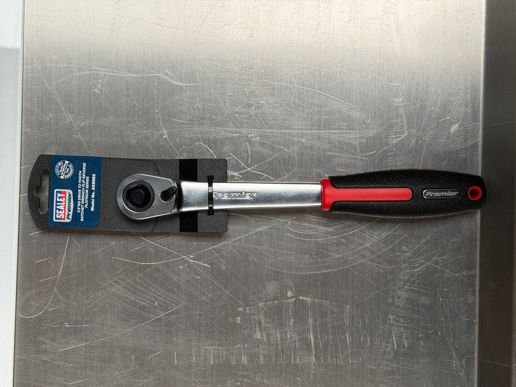 Premier Platinum Ratchet Wrench with Flip Reverse 1/2"Sq Drive [AK8982]