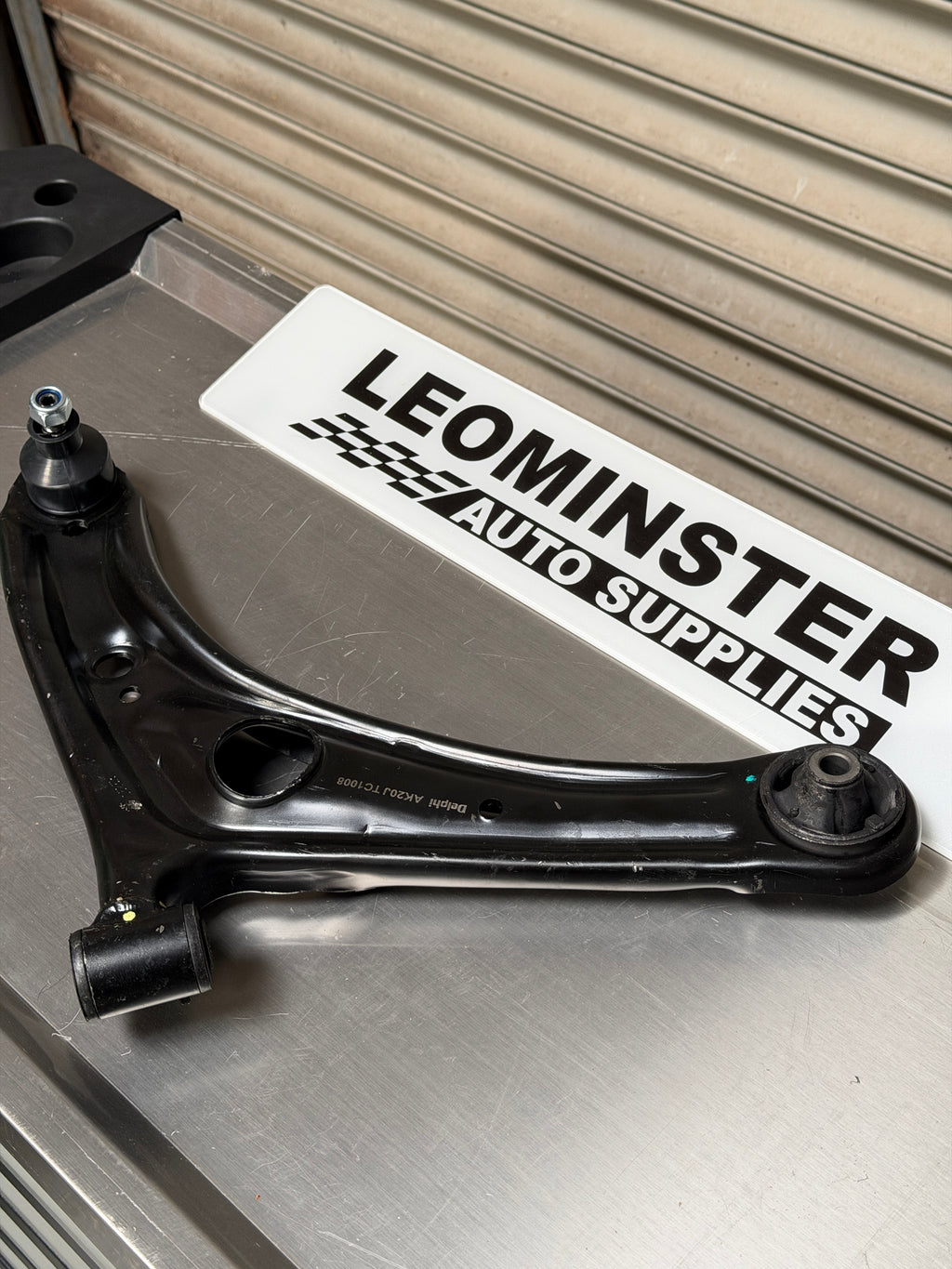 Class 1 "Yaris" Front Bottom Arms